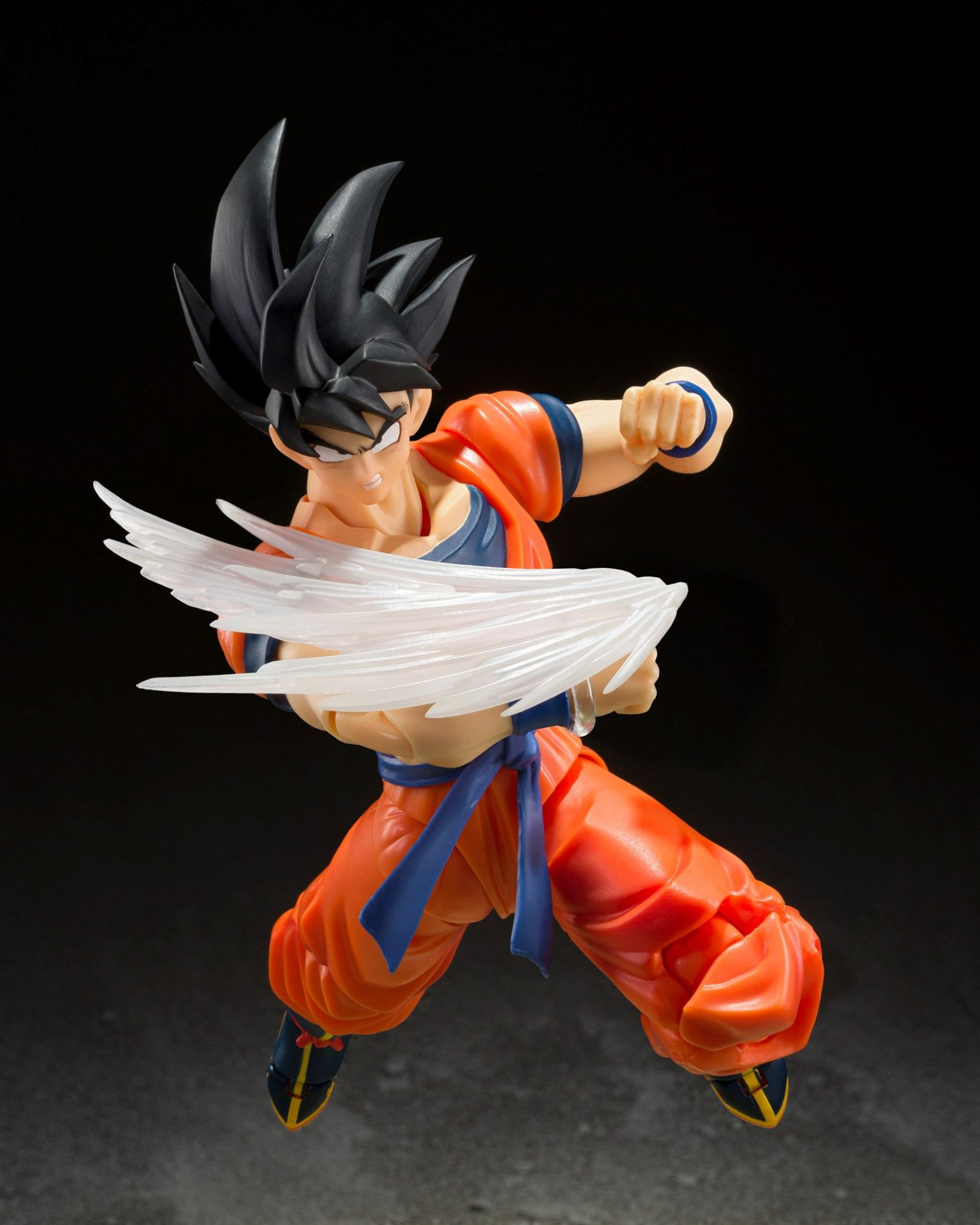 L'ensemble de pièces d'effets de Goku fait ses débuts dans la série S.H.Figuarts !